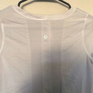 Lululemon long sleeve workout shirt.